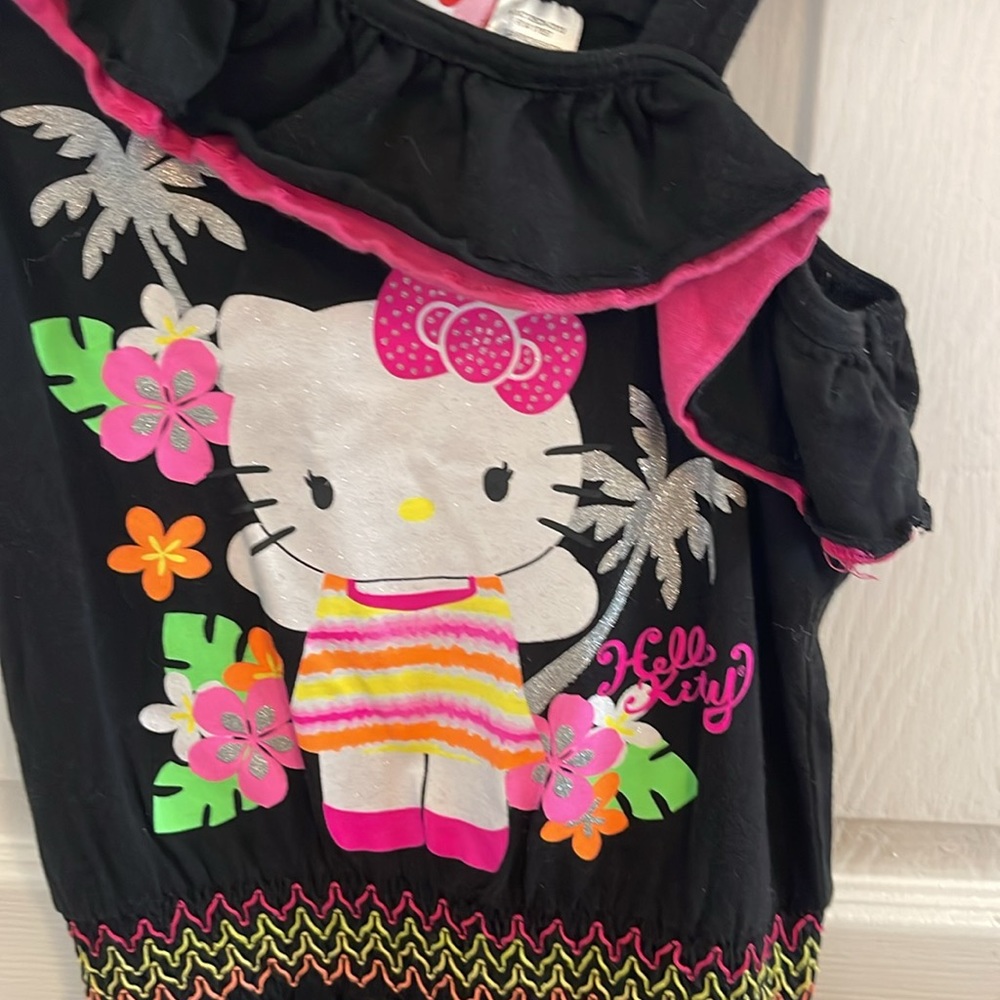 Hello kitty romper - Picture 2 of 5